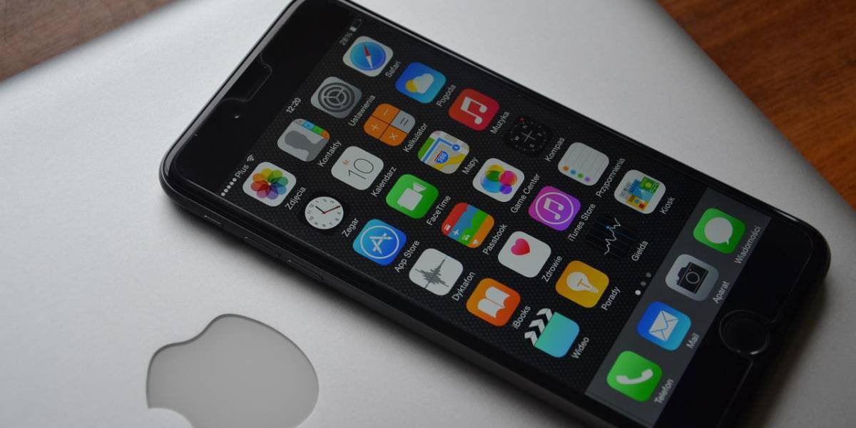 Apple envió advertencias a sus usuarios sobre la carga de batería en los iPhones