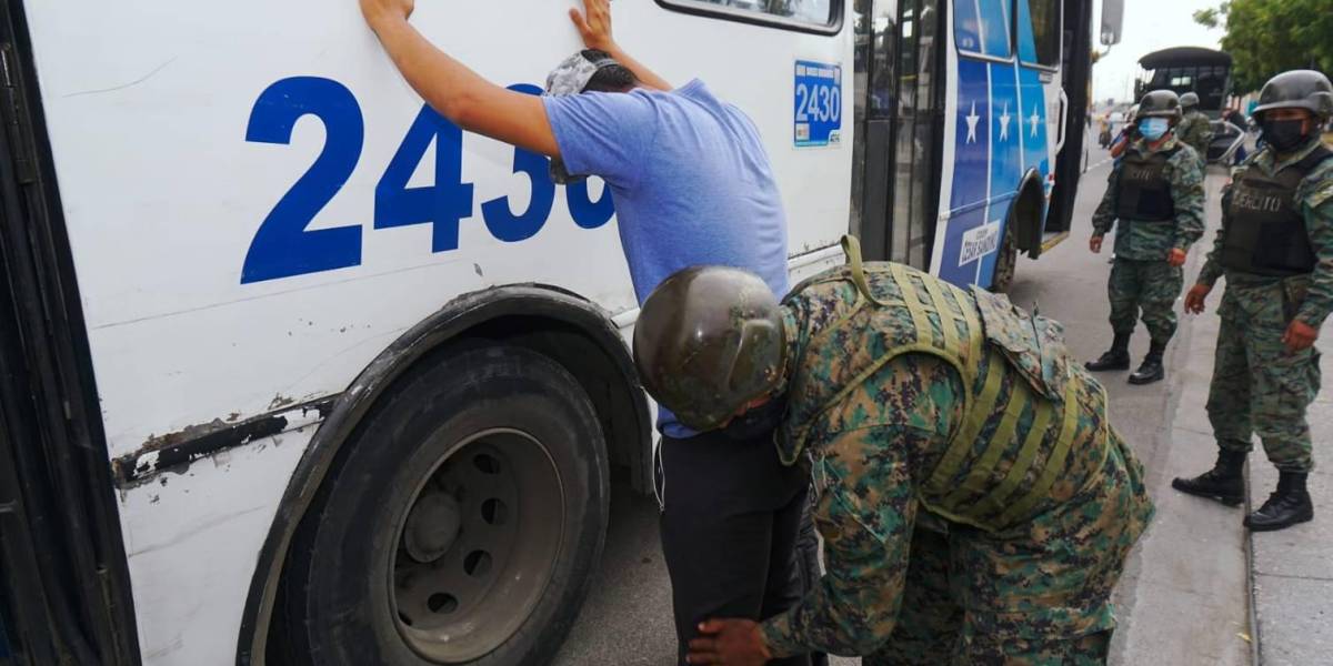 Militares saldrán nuevamente a las calles, anuncia el gobernador del Guayas