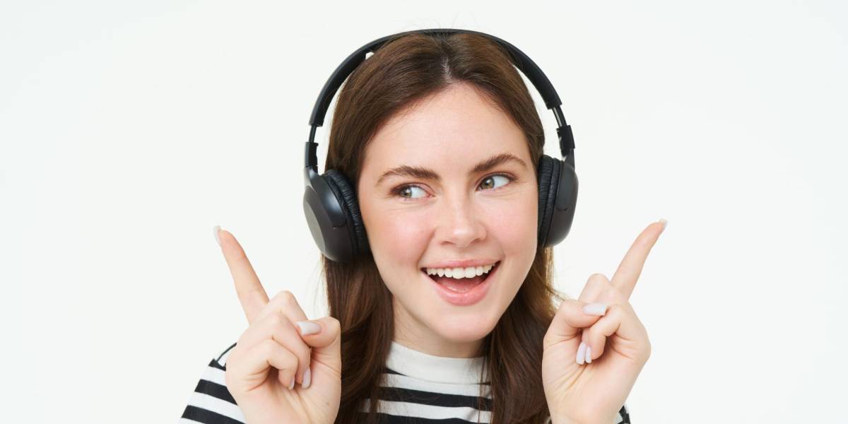 Qué audífonos son recomendables para no dañar los oídos
