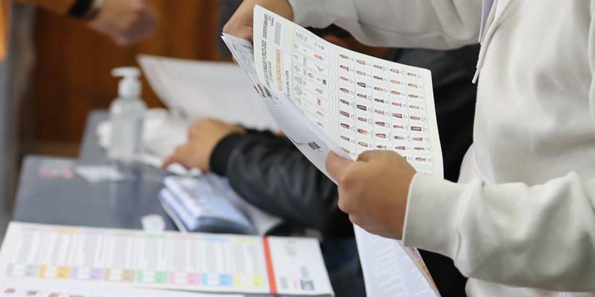 Elecciones Ecuador 2023: ¿Qué se elige en estos comicios y cuántas papeletas recibirá?