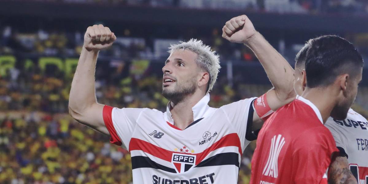 São Paulo derrota 2-0 a Barcelona SC y se complica su clasificación a los octavos de final de la Copa Libertadores