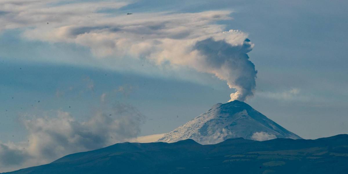 Volcán Cotopaxi: técnicos del Instituto Geofísico sugieren incrementar vigilancia