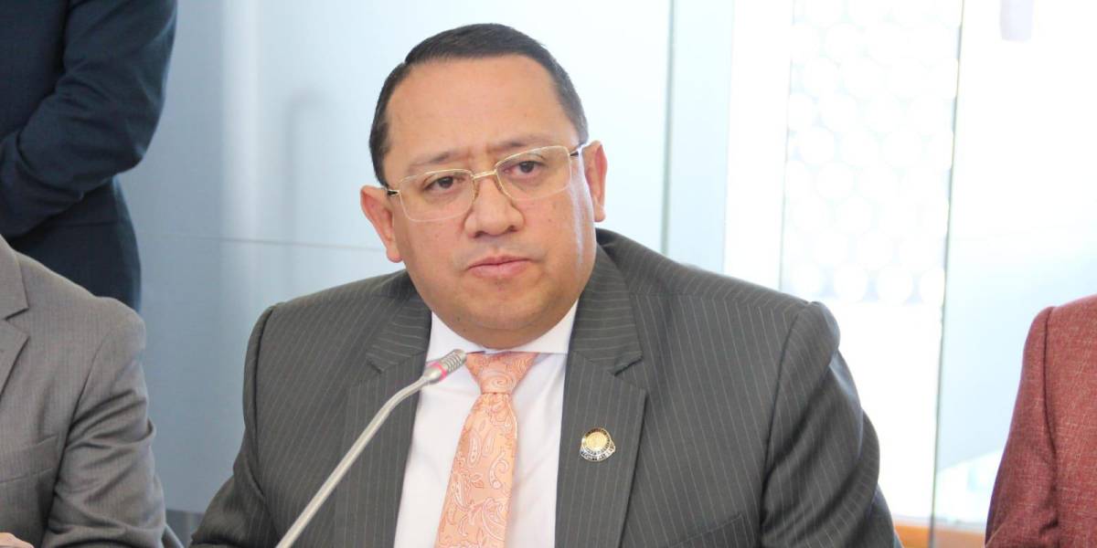La Contraloría examinará las declaraciones patrimoniales de 63 jueces del Guayas