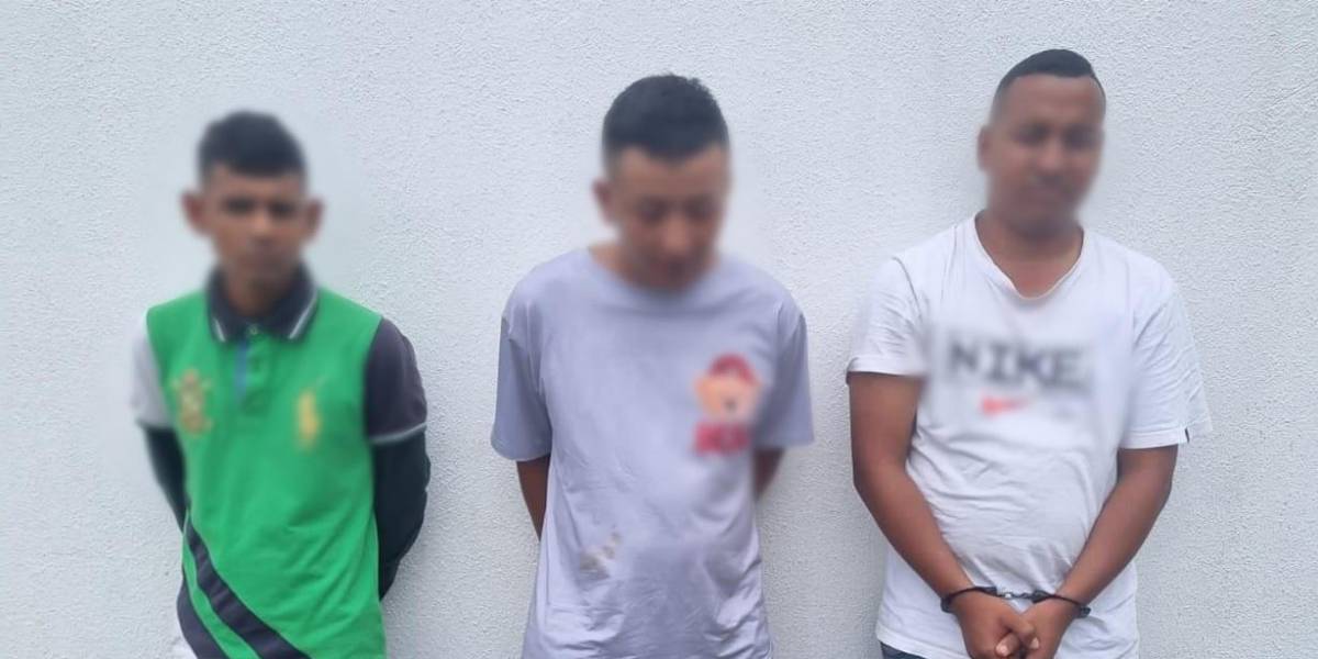 Tres personas que fueron secuestradas en la vía Quito - Quevedo ya están en libertad