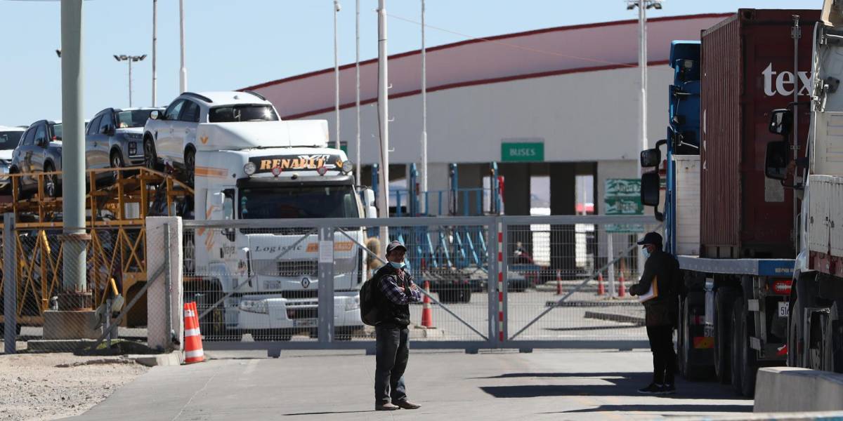 Bolivia: mejora la infraestructura del control aduanero en la frontera con Chile