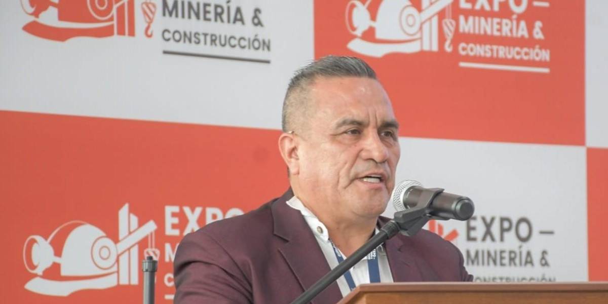 José Sánchez, alcalde de Camilo Ponce Enríquez, sufrió ataque armado en su domicilio