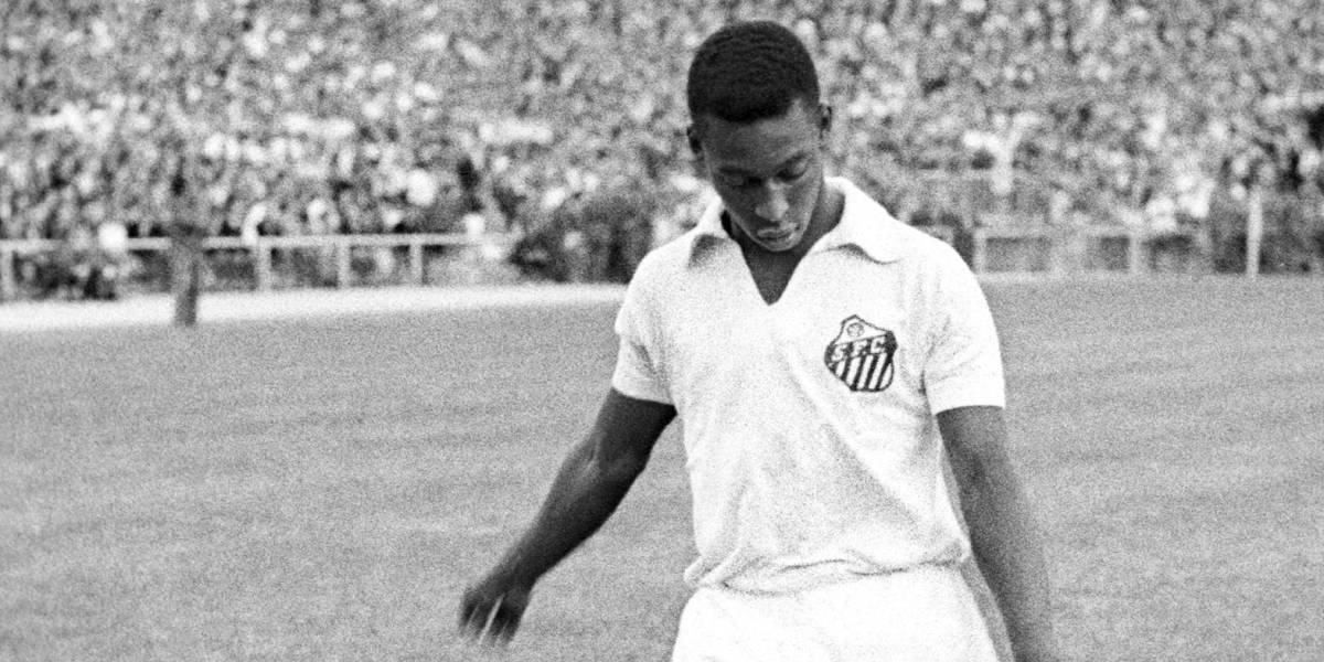 Pelé es recordado con varios homenajes en el primer aniversario de su muerte