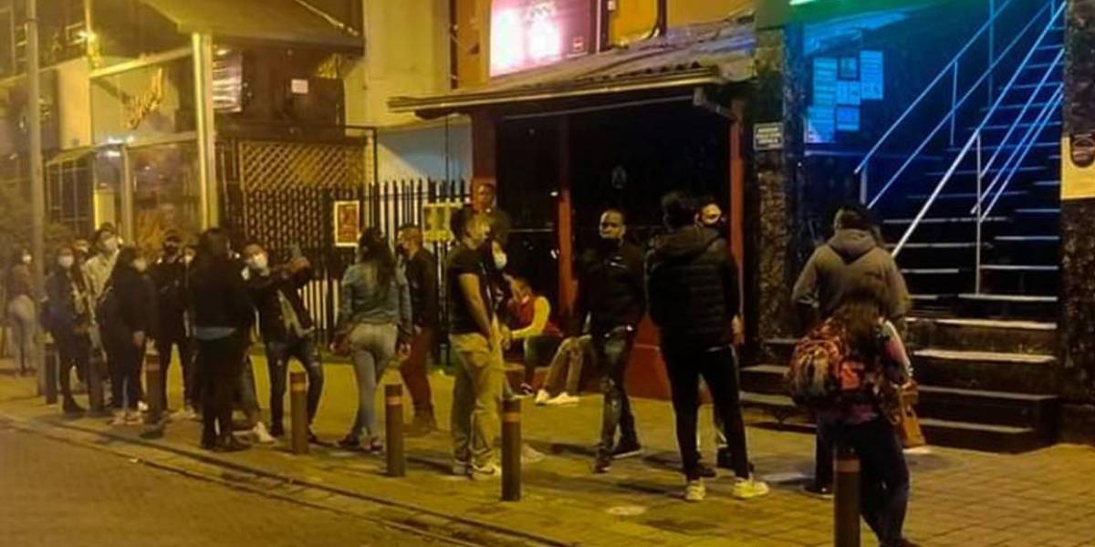 Quito: 3 000 desempleados en el sector de bares, discotecas y karaokes por el toque de queda
