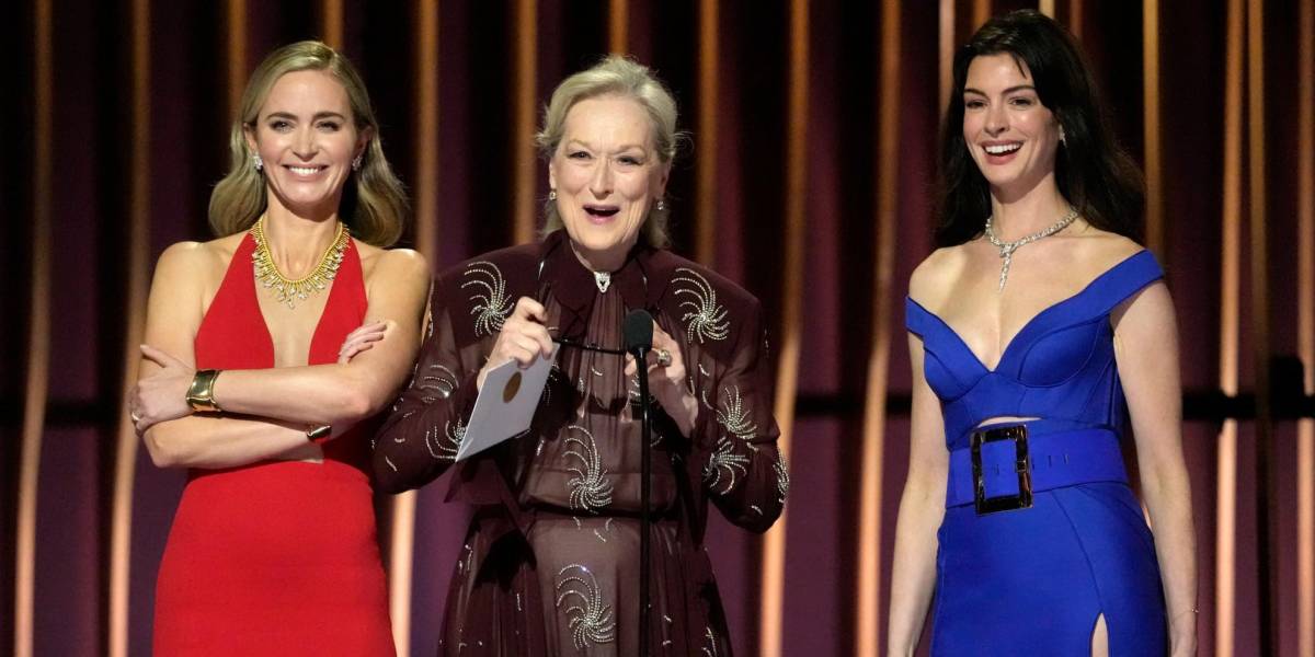 Meryl Streep, Anne Hathaway y Emily Blunt, las estrellas de El diablo viste a la moda, tienen un emocionante reencuentro en los premios SAG