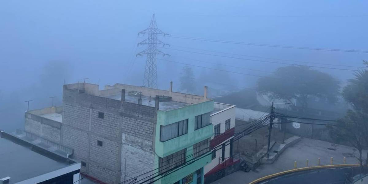 Quito amaneció con frío y niebla en ciertos sectores, este 15 de noviembre