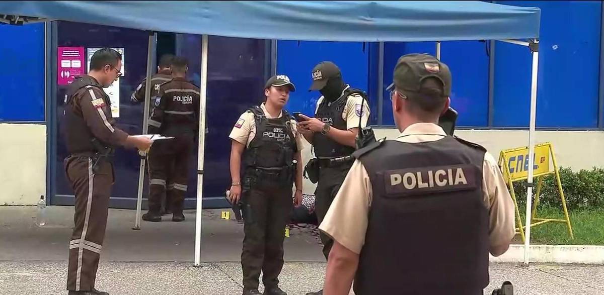 Un ladrón fue abatido tras robo a un carro blindado en exteriores de agencia de CNEL de La Garzota, Guayaquil