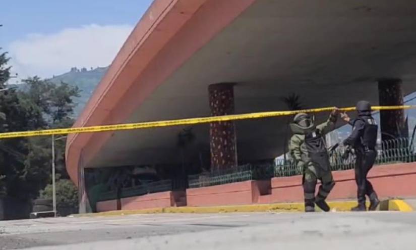 El personal del GIR realizó una detonación controlada en Calderón.