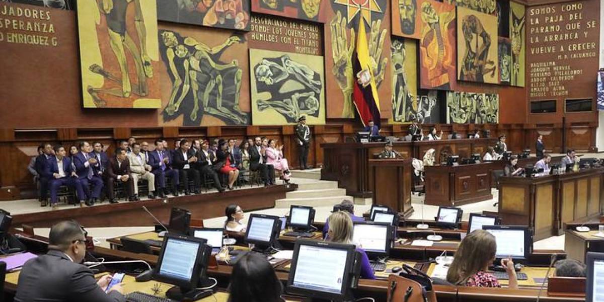 La Asamblea aprueba Ley que obliga que las transferencias a Gobiernos Descentralizados se realicen los primeros cinco días del mes