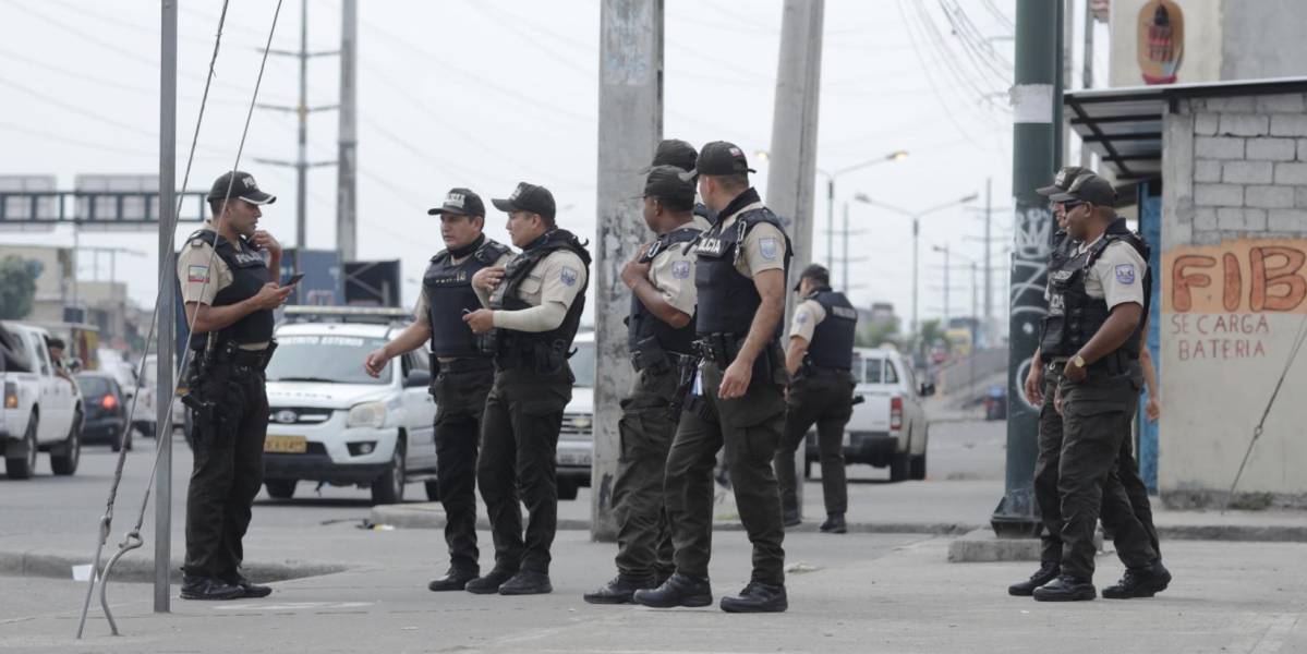 Siete policías han sido secuestrados por grupos delincuenciales en las últimas horas