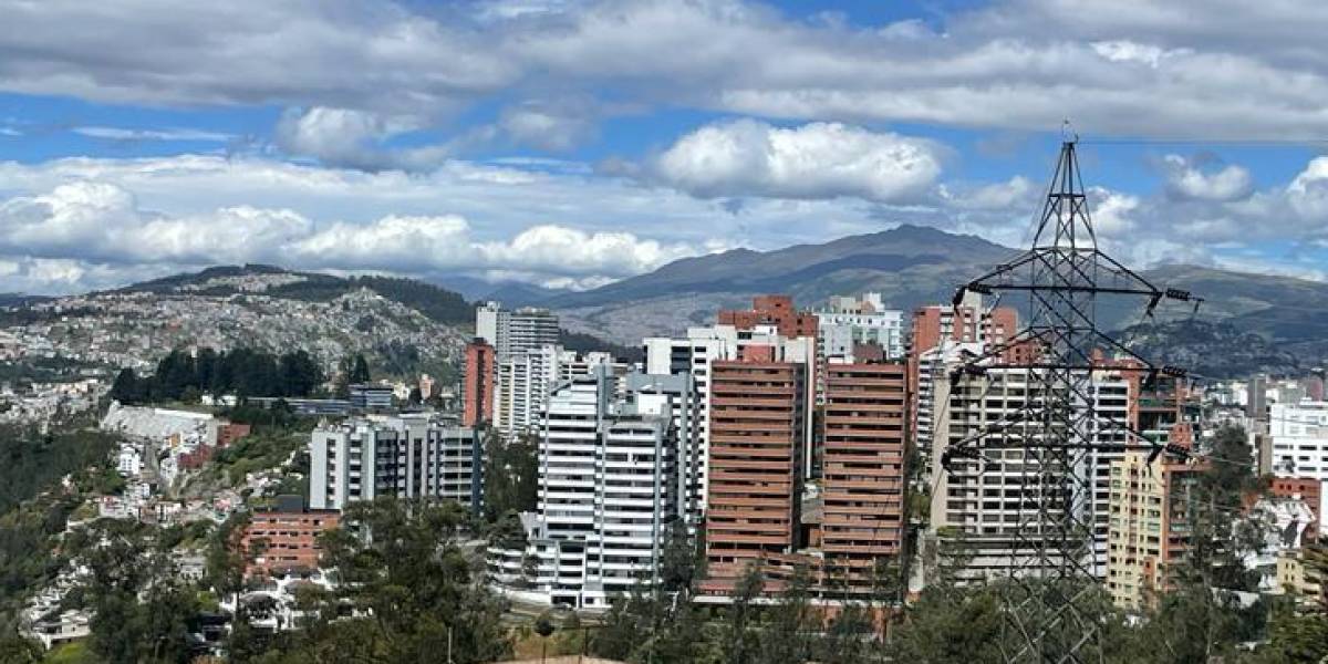 Quito: los fuertes vientos pueden alcanzar una velocidad entre 70 y 80 kilómetros por hora