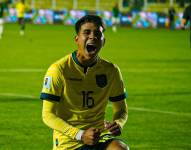 Kendry Páez festeja su primer gol con Ecuador contra Bolivia