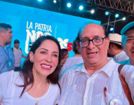 La excandidata presidencial del correísmo, Luisa González junto a Eduardo Franco Loor.