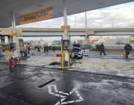 El jugador de Estudiantes de La Plata, Tiago Palacios, chocó su vehículo contra una gasolinera