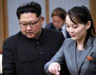 Kim Jong-un junto a su hermana Kim Yo-jong en una foto de archivo
