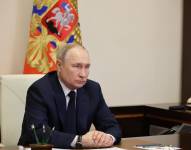 El presidente ruso, Vladímir Putin, asiste de forma telemática desde Moscú a la puesta en servicio de una fragata equipada con misiles hipersónicos.
