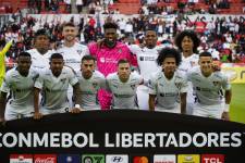 Jugadores de Liga de Quito, previo al cotejo contra Junior de Barranquilla por Copa Libertadores