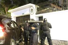 Imagen del viernes 5 de abril del 2024, durante el ingreso de grupos especiales de la Policí­a a la Embajada de México, para la captura del exvicepresidente Jorge Glas.