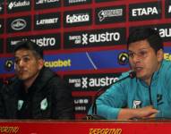 Noberto Araujo y Rommel Tapia hablaron en la rueda de prensa post partido.