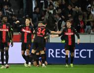 Bayer Leverkusen, de Piero Hincapié, clasificó a cuartos de final de la Europa League
