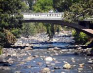 El caudal del río Tomebamba ha llegado a menos de un metro cúbico.