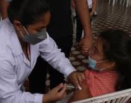 COVID-19: En Guayaquil inició el plan piloto de vacunación nominal
