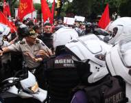 El enfrentamiento sucedió previo la marcha de los manifestantes por las calles de Guayaquil.