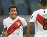 Lapadula (9), festeja un gol ante Paraguay.