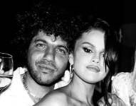 Selena Gómez junto con su actual novio, Benny Blanco.