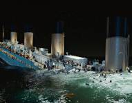 Una de las escenas que retrata el hundimiento del Titanic