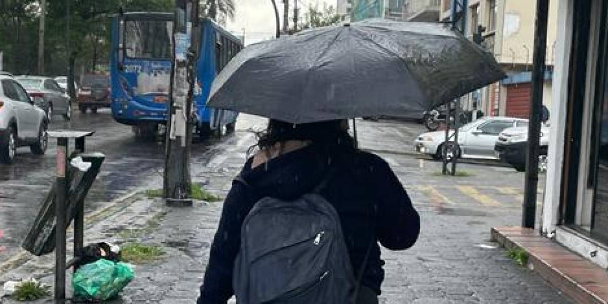 Quito: lluvia en diferentes sectores este 3 de abril