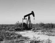 Los ingresos del petróleo cubren su propia producción.