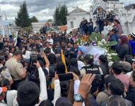El sepelio de Dana Ramos se realizó entre el dolor y la indignación de los habitantes de Riobamba