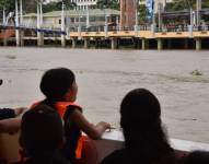 Un viaje por el Río Guayas fue lo que vivieron varios turistas en el proyecto Guayaquil vive el Río.