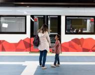 El Metro de Quito cuenta con 18 trenes que recorrerán las 15 estaciones desde el 1 de diciembre de 2023.