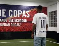 Michael Estrada luce la camiseta de Liga de Quito