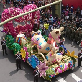 La alegría de Ambato se vive en su Carnaval