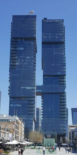 Imagen del edificio donde se encuentra la oficina consular ecuatoriana en Tel Aviv.