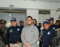 Gato Farfán al momento de ser extraditado de Colombia a Estados Unidos.