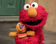 Elmo es una marioneta del programa de televisión Sesame Street.​