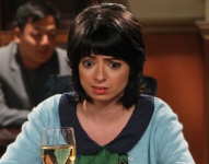 Kate Micucci es una actriz que interpretó a Lucy en The Big Bang Theory.