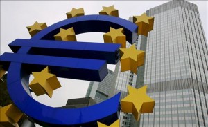 Europa mantiene bajas las tasas de referencia