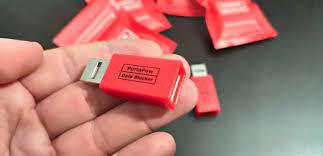 Pese a su popularidad, el condón USB no es el único método efectivo para proteger tu dispositivo.