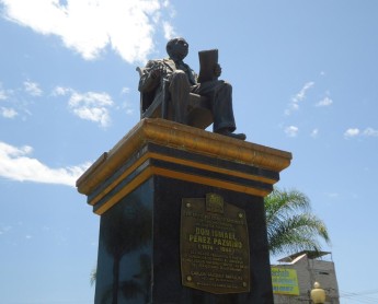 Un recorrido histórico por las calles de Machala
