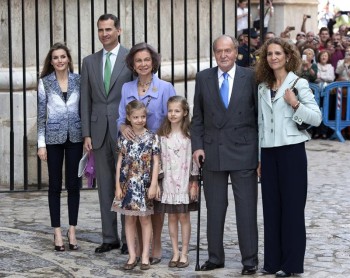 Rey Juan Carlos decidió abdicar a favor del príncipe Felipe