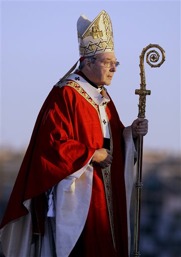 Cardenal Pell niega &quot;vigorosamente&quot; haber cometido abusos sexuales contra menores